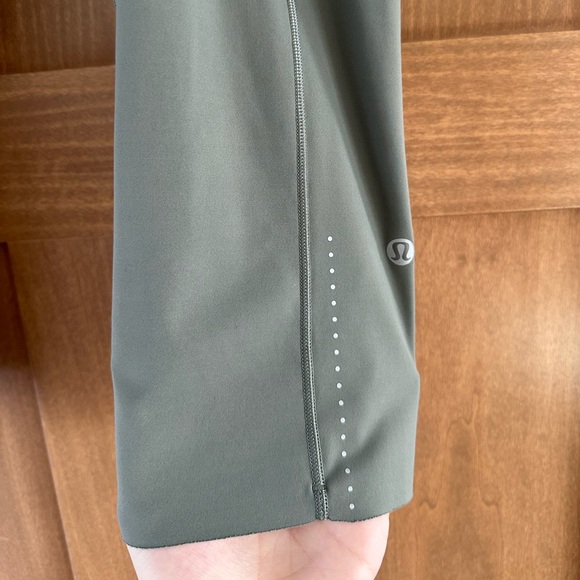 Lululemon Fast & Free Crop II Nulux 19" Grey Sage size 8 W6AS5S - Picture 4 of 16